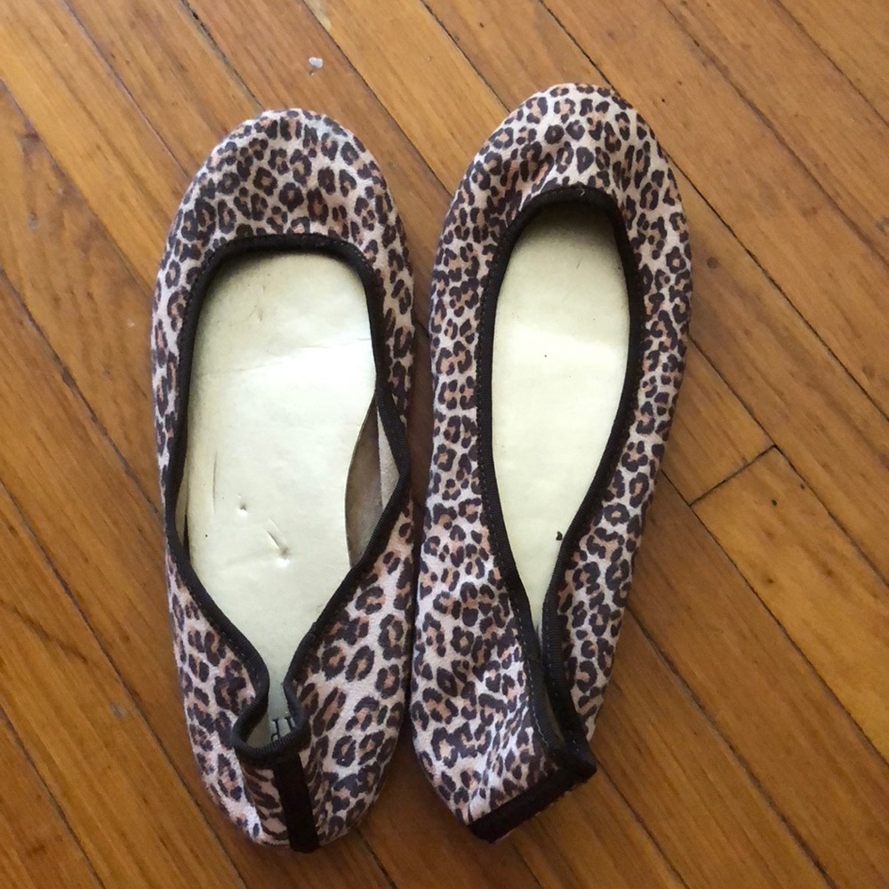 Gap cheetah flats
